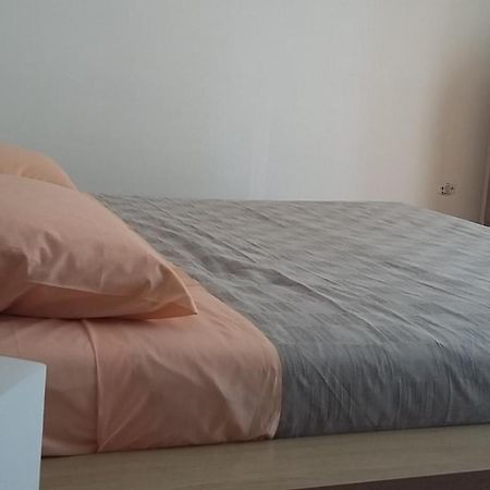 Lair By The Sea - Stoja, Pula Apartment Bagian luar foto